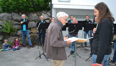 Klaus Forster – ein Dirigent alter Schule: Bürgermusik verabschiedet langjährigen Vizedirigent