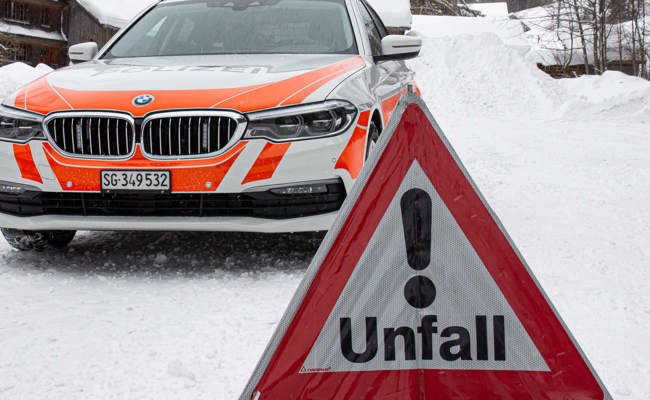 67-Jähriger war fahrunfähig und prallte in Scheune
