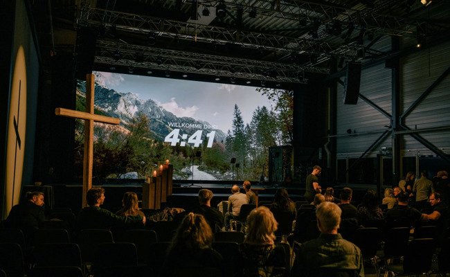 Party, Pop und Jesus: Freikirchen-Hype bei Jungen in der Ostschweiz – das steckt dahinter