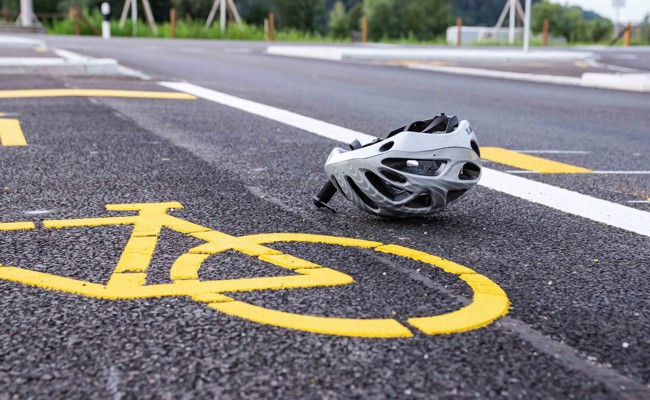 43-Jähriger verunfallt fahrunfähig mit E-Bike