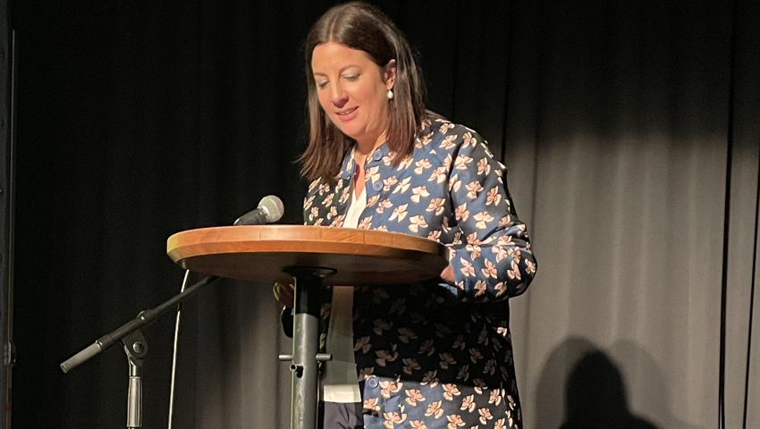 Regierungsrätin Laura Bucher unterstrich in ihrer Rede die Wichtigkeit des Fabriggli als Kultur- und Begegnungsort.