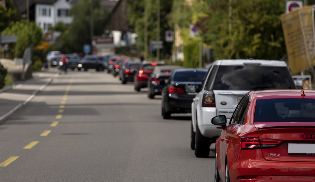 Weg mit dem Verkehrsproblem: In kleinen Schritten zum grossen Ziel Weg mit dem Verkehrsproblem: In kleinen Schritten zum grossen Ziel