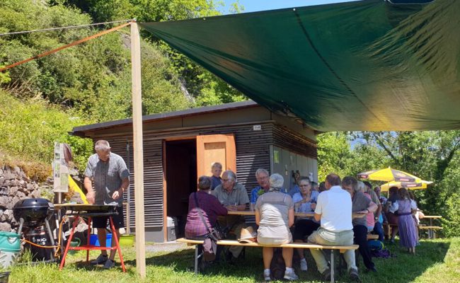 Wanderung mit Degustation: Bei bestem Wetter von Weinberg zu Weinberg