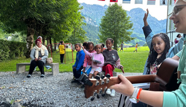 Ferien für die, die sonst keine machen: Ostschweizer Flüchtlingsfamilien lernen die Schweizer Berge kennen