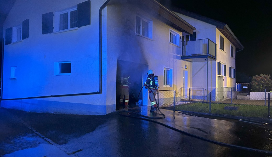 Die Feuerwehr entlüftete die Räumlichkeiten. 