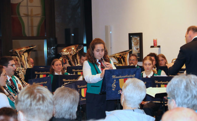 Abwechslungsreiche Klangfarben mit Flöten jeder Grösse in der Antoniuskirche