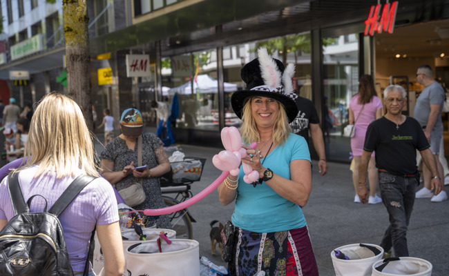 Musik, Tricks und Ballontiere: Festival der Künste in der Bahnhofstrasse