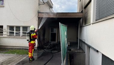 Sofa vom Jugendtreff an der Mühleäulistrasse fing am Sonntagabend Feuer