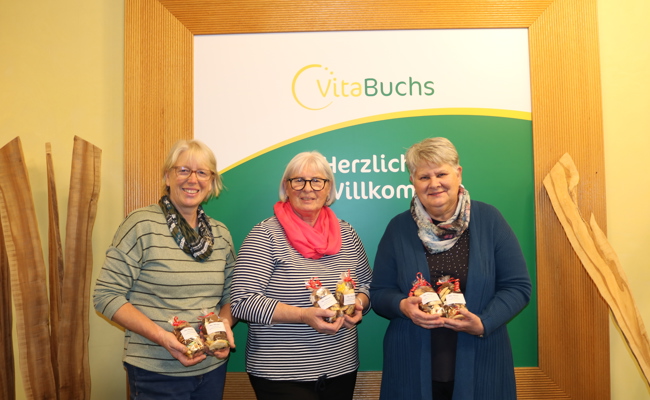 Weihnachtliche Guetzligrüsse für die Betagten im «Vita»