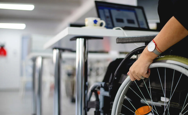 Menschen mit einer Querschnittlähmung finden in der Ostschweiz häufig eine Arbeit