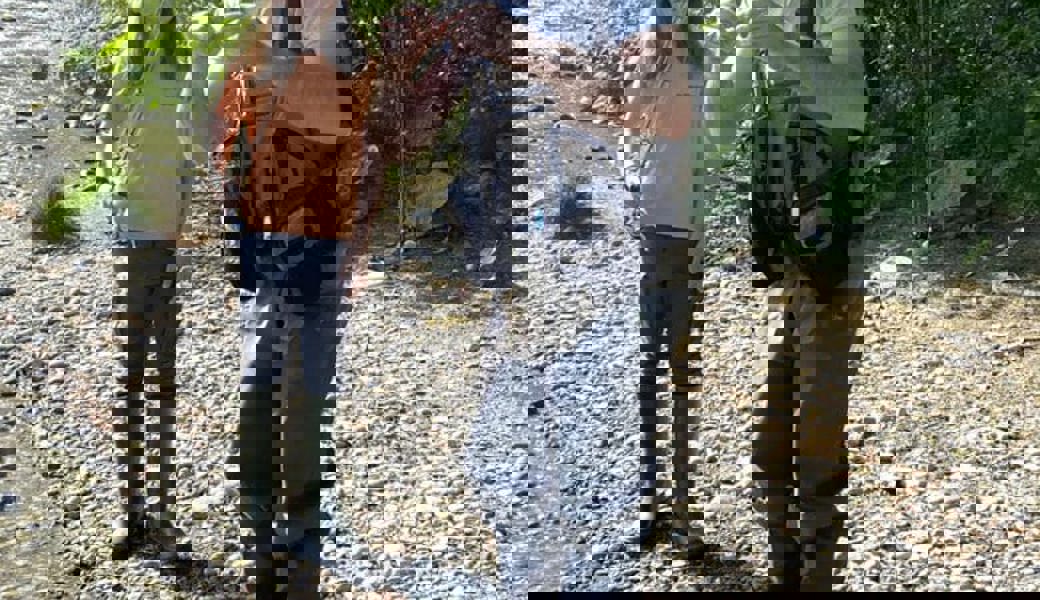  Der Fischereiverband Obertoggenburg brachte den Schülerinnen und Schülern das Fischen näher. 