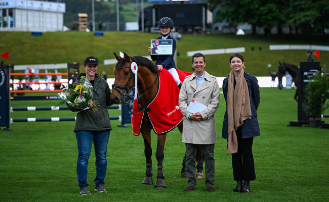 Hedda Fluri gewinnt beim CSIO St.Gallen