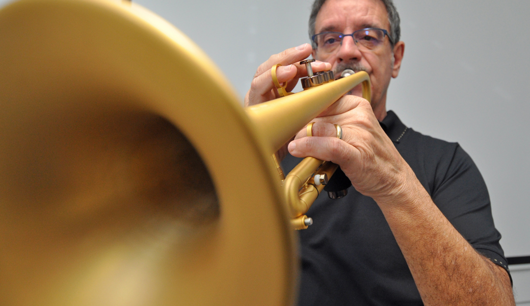 Mit Krach und Feingefühl: Kurt Rothenberger überdeckt sie alle