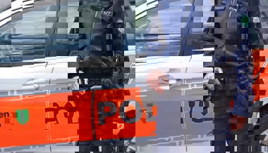 Streiterei in Haag, Unfallverursacher in Buchs haut ab