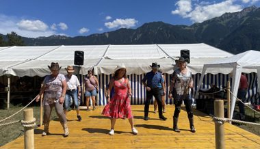Westernfeeling und grosses Vergnügen am Country-Ranch-Fest auf der Cholau