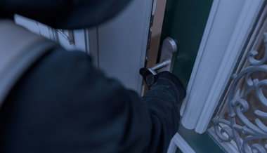 In Geschäft eingebrochen