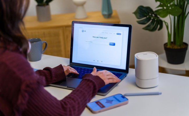 «Motivationsschreiben werden austauschbar»: Wie KI die Jobsuche verändert