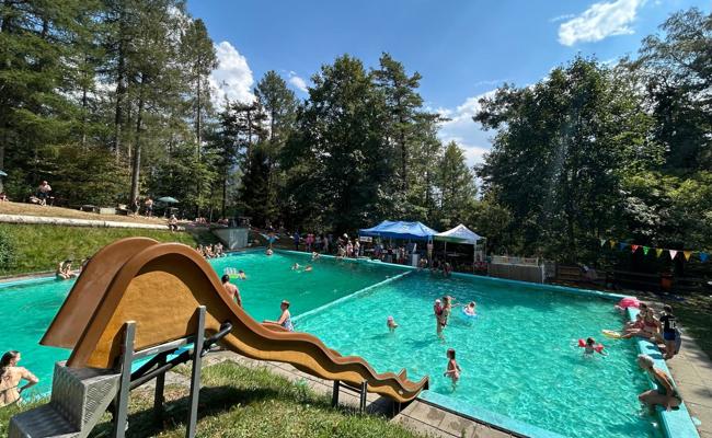 Nach erfolgreichem Sommer beginnt im Waldschwimmbad die Sanierung