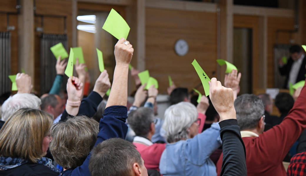 Die Stimmenzählerinnen und Stimmenzähler hatten viel zu tun. 