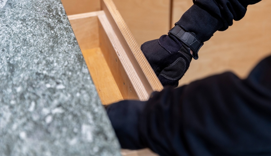 Einbruch in Geschäft: Mehrere hundert Franken gestohlen