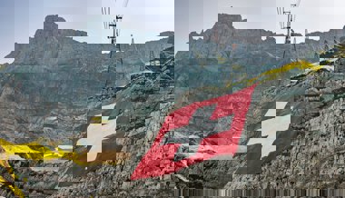 Wegen schlechten Wetterprognosen: Fahne wird auf Schwägalp ausgerollt