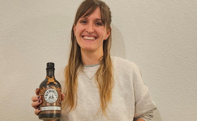 Eveline Wieland erhält die Ehrenmitgliedschaft