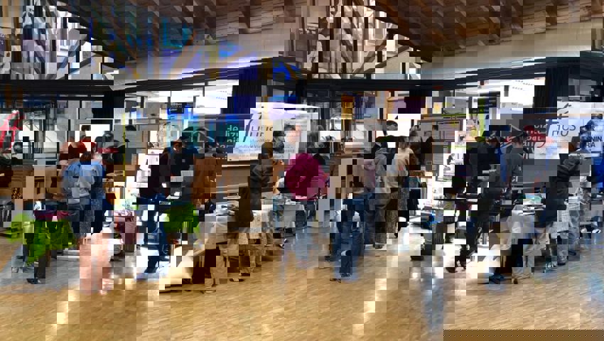  19 Betriebe nahmen an der Tischmesse teil. 