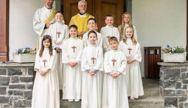Erstkommunikantinnen und Erstkommunikanten aus Sevelen.
