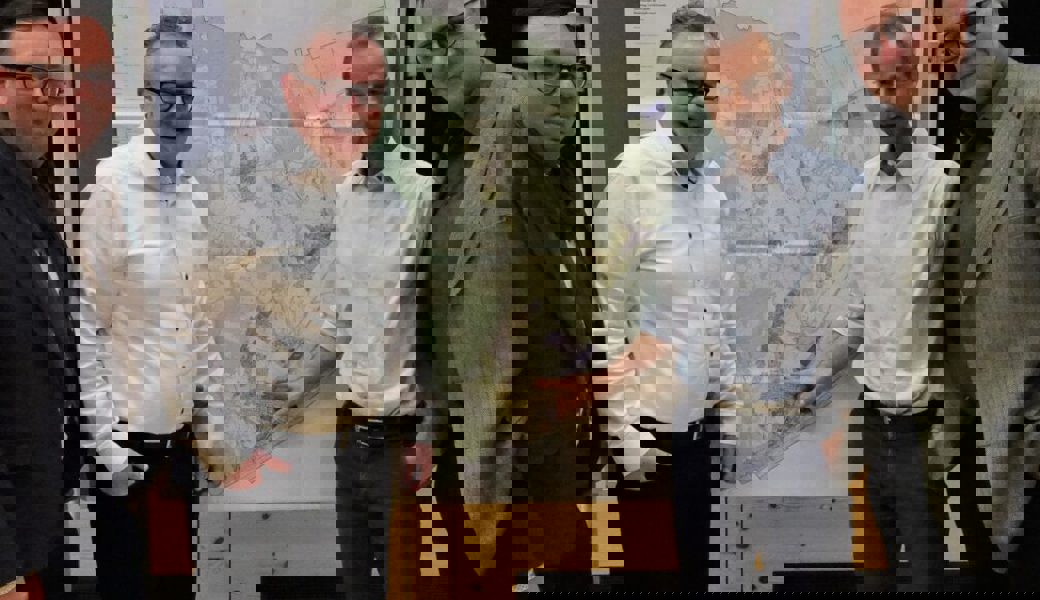  Unter der Moderation von Ralph Dietsche informierten am Mittwoch Bruno Seifert, Martin Lippuner und Ueli Strauss (von links). 