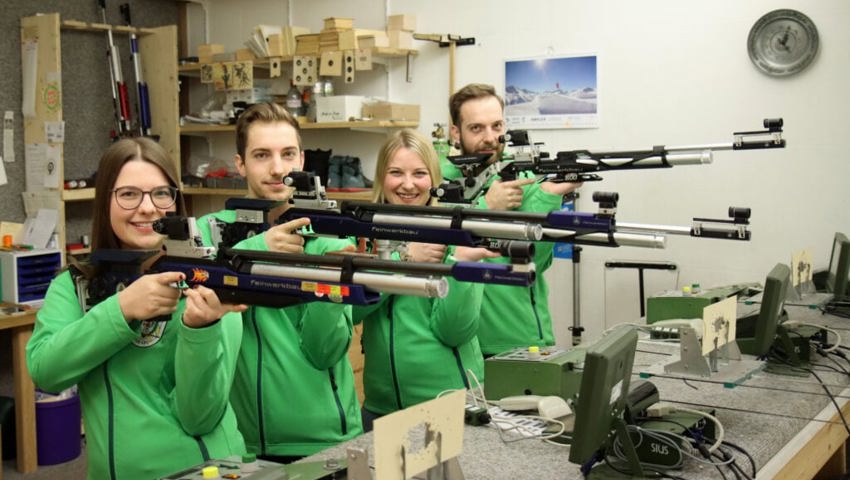  Die Geschwister Kaiser (Sportschützen Grabs) wurden im Gruppenwettkampf Sechste. 