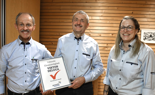 Gewerbeverein ehrt Kassier für 25 Jahre Engagement