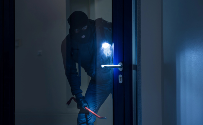 Einbruch in Geschäftslokal: Zeugen gesucht