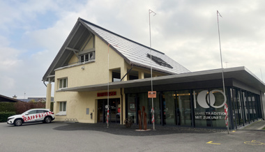 Bank baut ein Jahr lang um und an