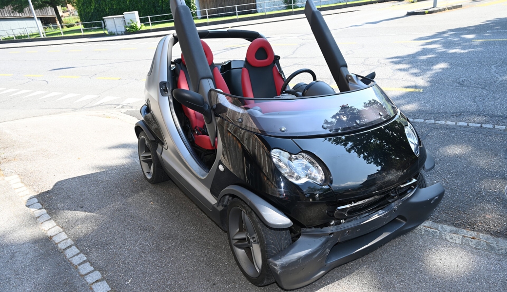 Viel Sachschaden entstanden: Unfall auf der Staatsstrasse.