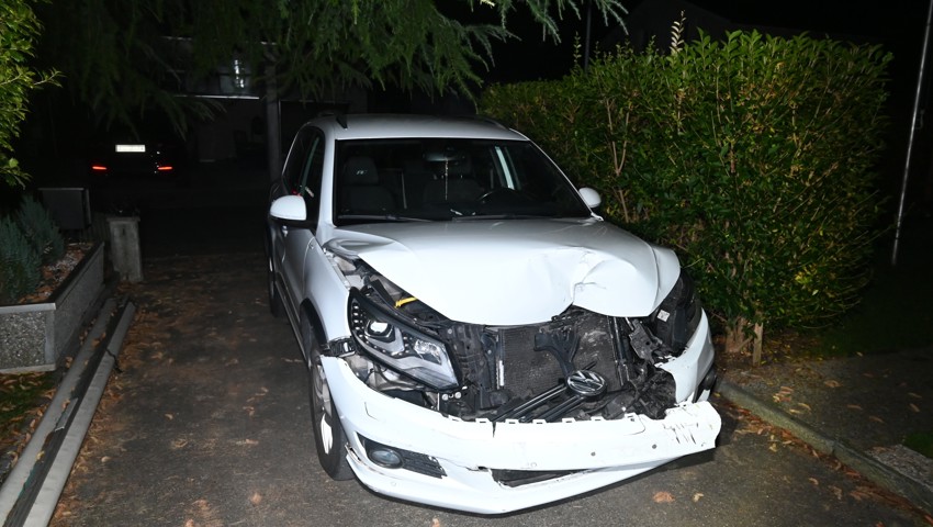 Die Polizei denkt: Gefahren ist der Unfallverursacher nach dem Crash wohl nicht mehr.