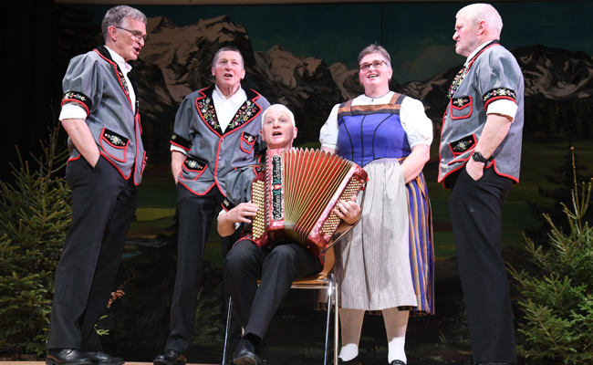 Trachtengruppe Kreuzberg: Viele Stunden froher Volkstümlichkeit