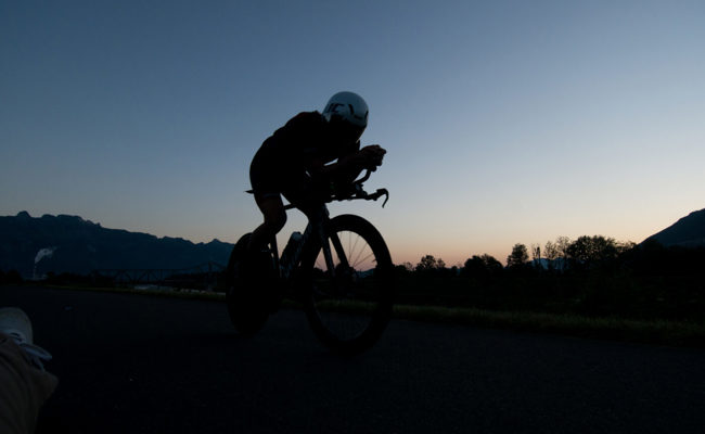 Erfolgsrezept am Ultratriathlonrennen: Die richtige Balance finden