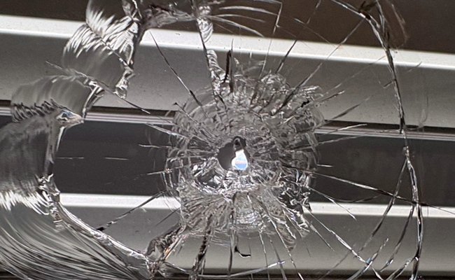 Kantonspolizei aufgeboten: Projektil in Schulzimmer auf Fussboden gefunden