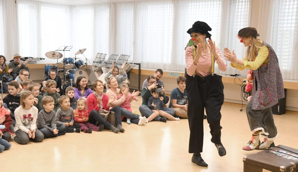  Viel Applaus für die Show der Clowninnen GeGa und Elodie. 