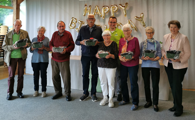 Einwohnerverein hat Jubilarinnen und Jubilare im Rahmen eines Apéros geehrt