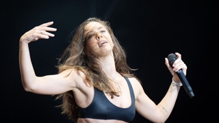 Früher Sängerin der Band Wolkenfrei, mittlerweile seit Jahren solo unterwegs: Vanessa Mai.