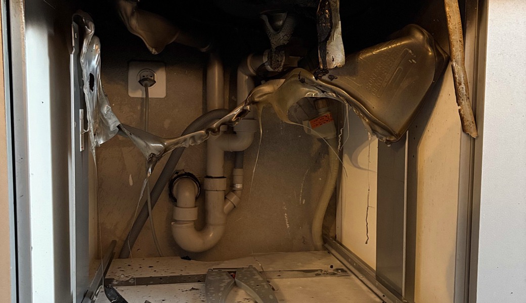 Die Feuerwehr musste die Wohnung entlüften.