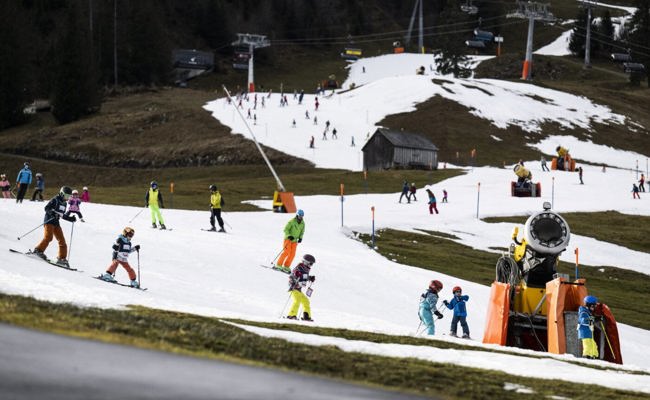 Warmwetterphase: Wildhauser Bergbahnen sind zuversichtlich, die Pisten retten zu können