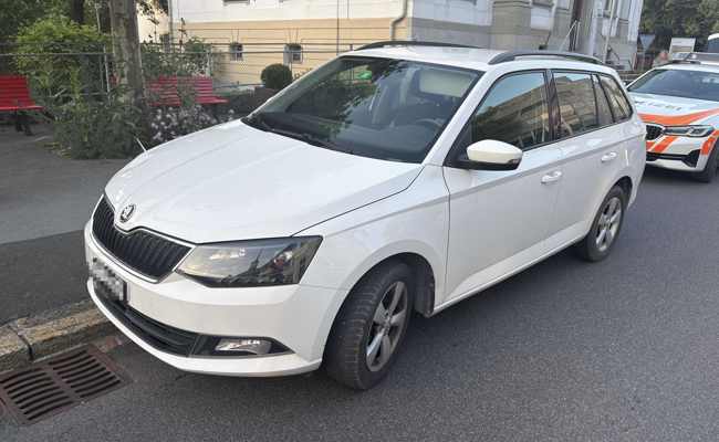 Fussgängerin auf Zebrastreifen angefahren