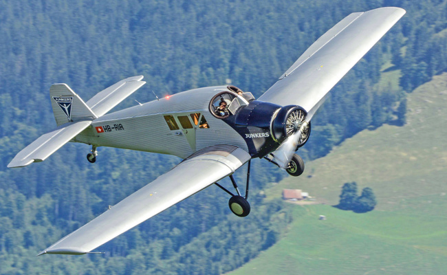 Legendäres Flugzeug Junkers F13 dreht wieder seine Runden