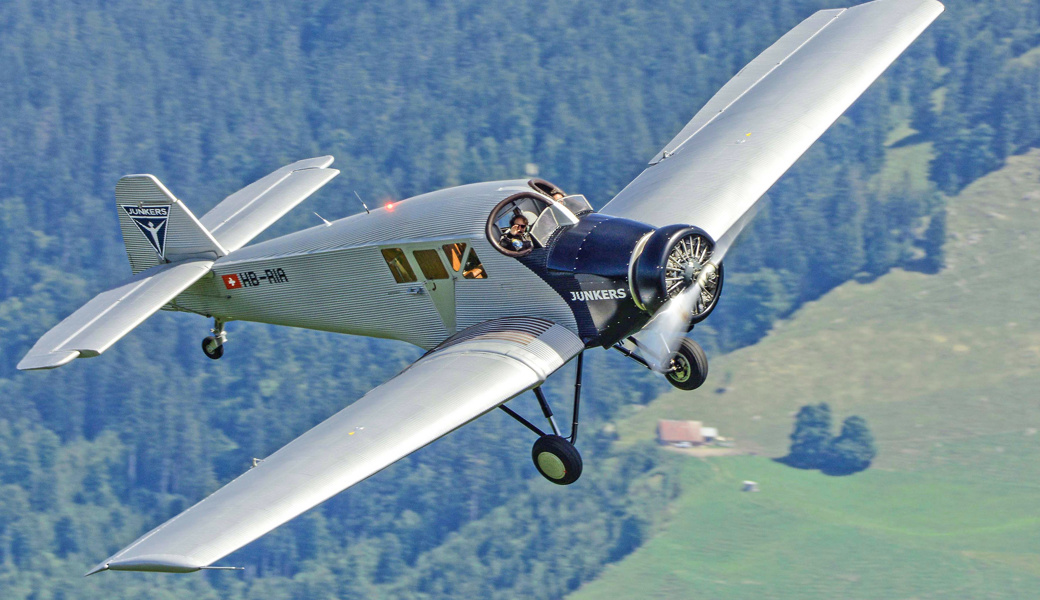 Legendäres Flugzeug Junkers F13 dreht wieder seine Runden