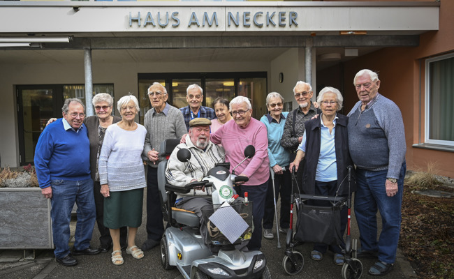 «Habe Schmetterlinge im Bauch»: Fünf Paare aus Seniorenheim berichten