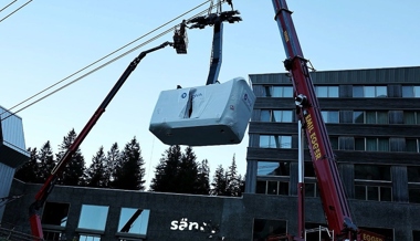 Meilenstein beim Neubau der Säntis-Schwebebahn: Die neuen Kabinen sind da