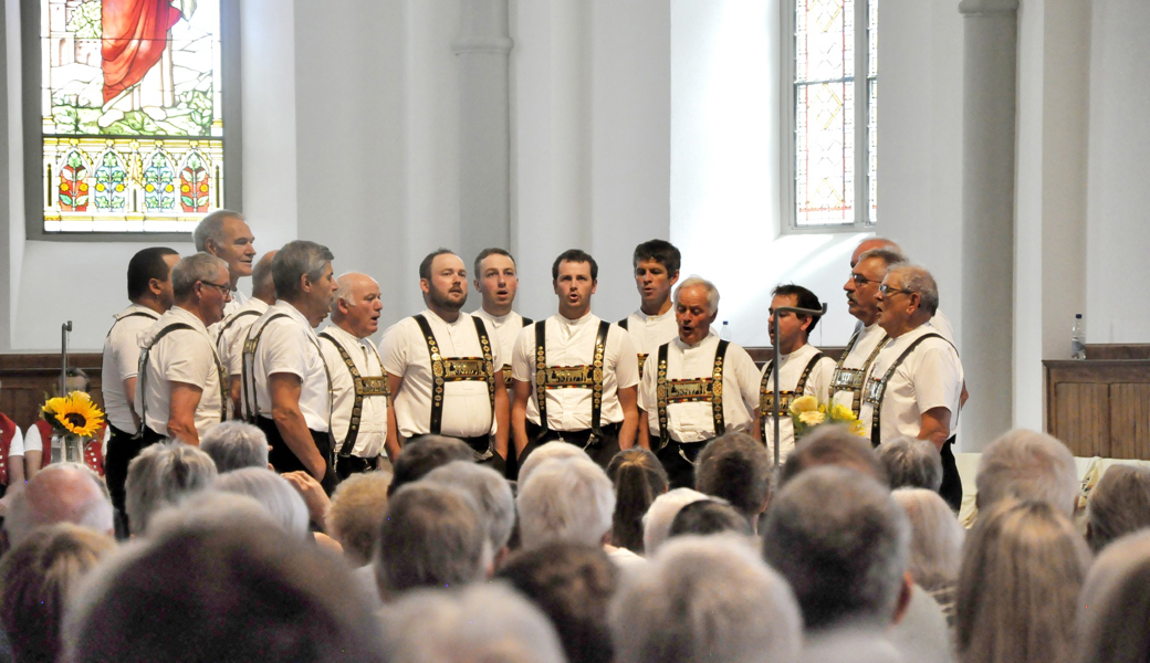 Nach seinem Erfolg kürzlich am Eidgenössischen Jodlerfest erfreute der Jodlerklub Bergfinkli nun sein heimisches Publikum.