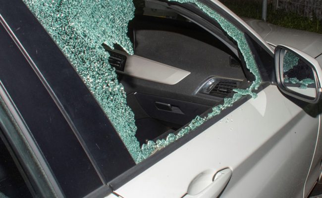 Polizei nimmt 30-jährigen Mann fest und klärt über 50 Delikte in Chur und Umgebung auf